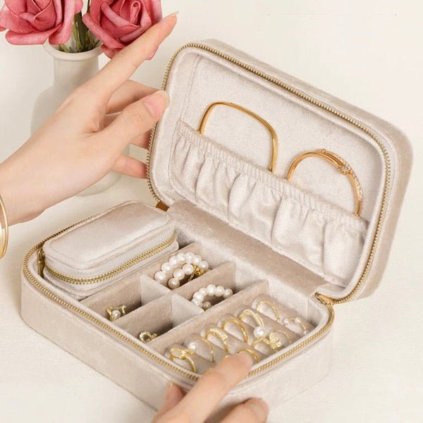 Duel Velvet jewelry box-Milky beige